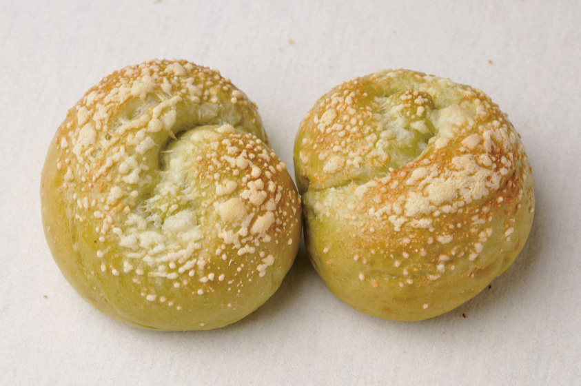 354_ほうれん草チーズパン_1