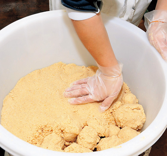 234_手づくりこうじ味噌豆大将(小)_3