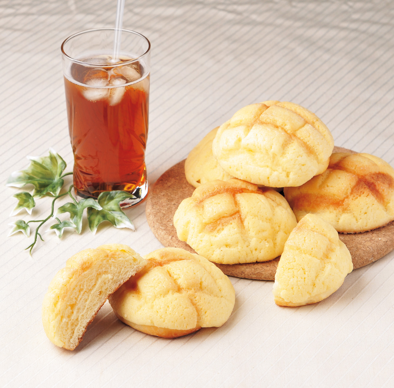 282_プチメロンパン_1