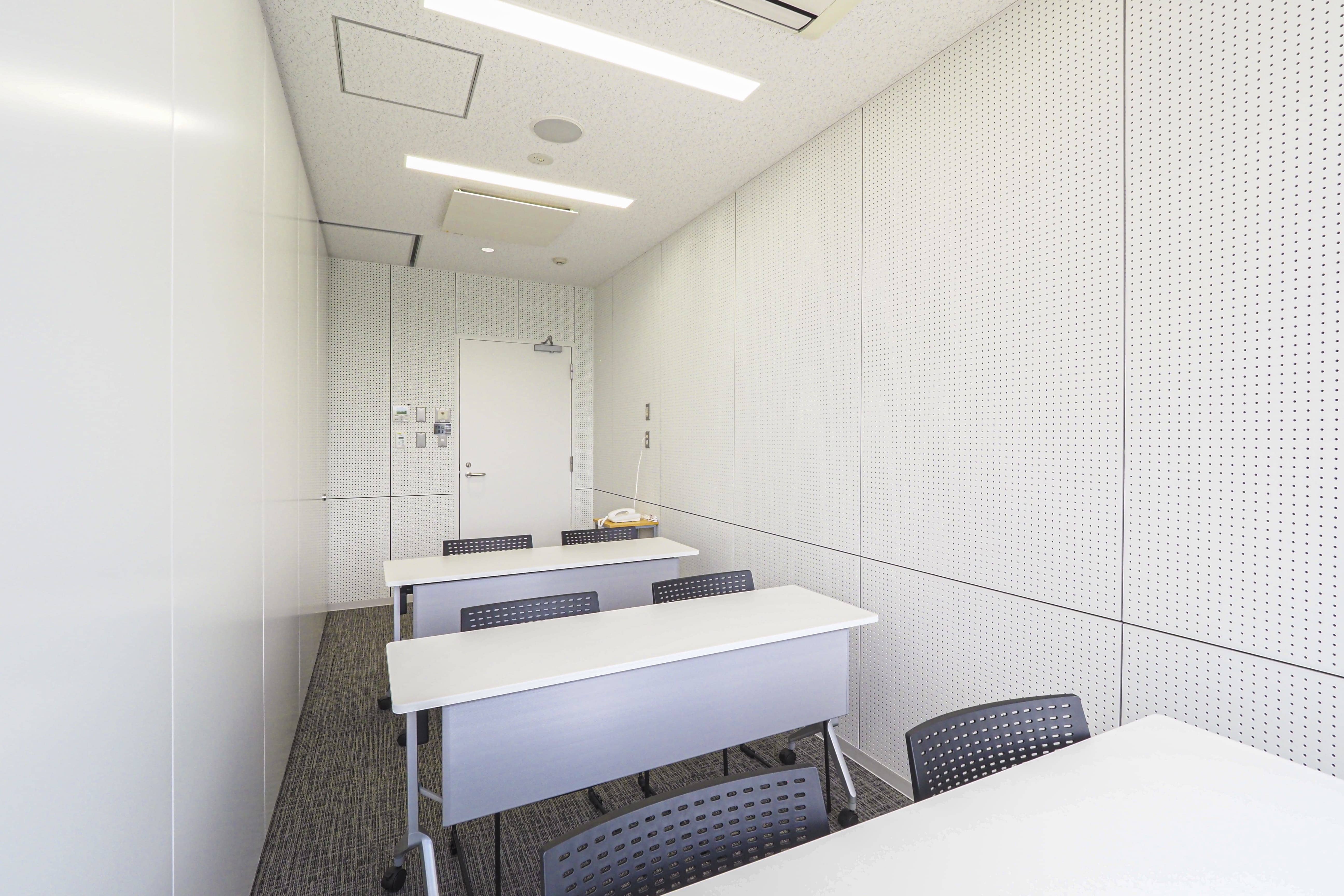 セミナールームEサムネイル2