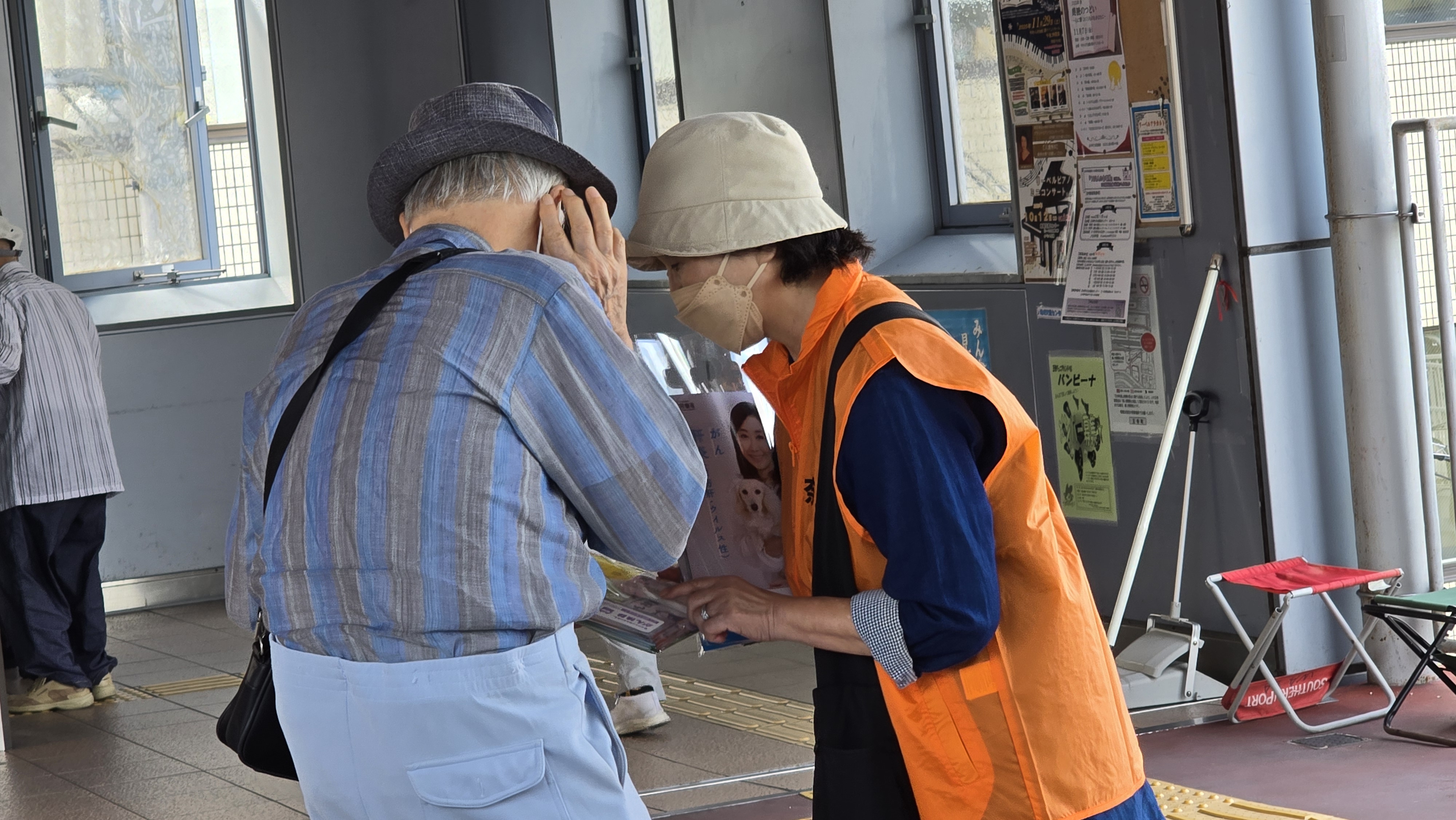 王寺駅街頭啓発