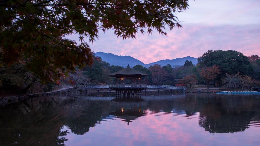 浅茅ヶ原園地・浮見堂