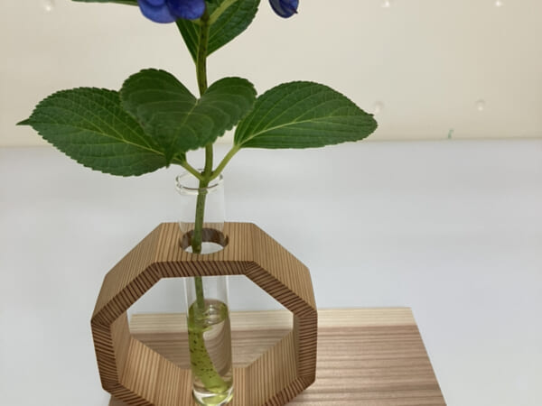 奈良の木 プロダクト フラワーベース　八角形