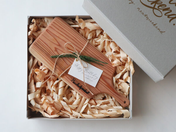 奈良の木 プロダクト 吉野杉のビストロボード